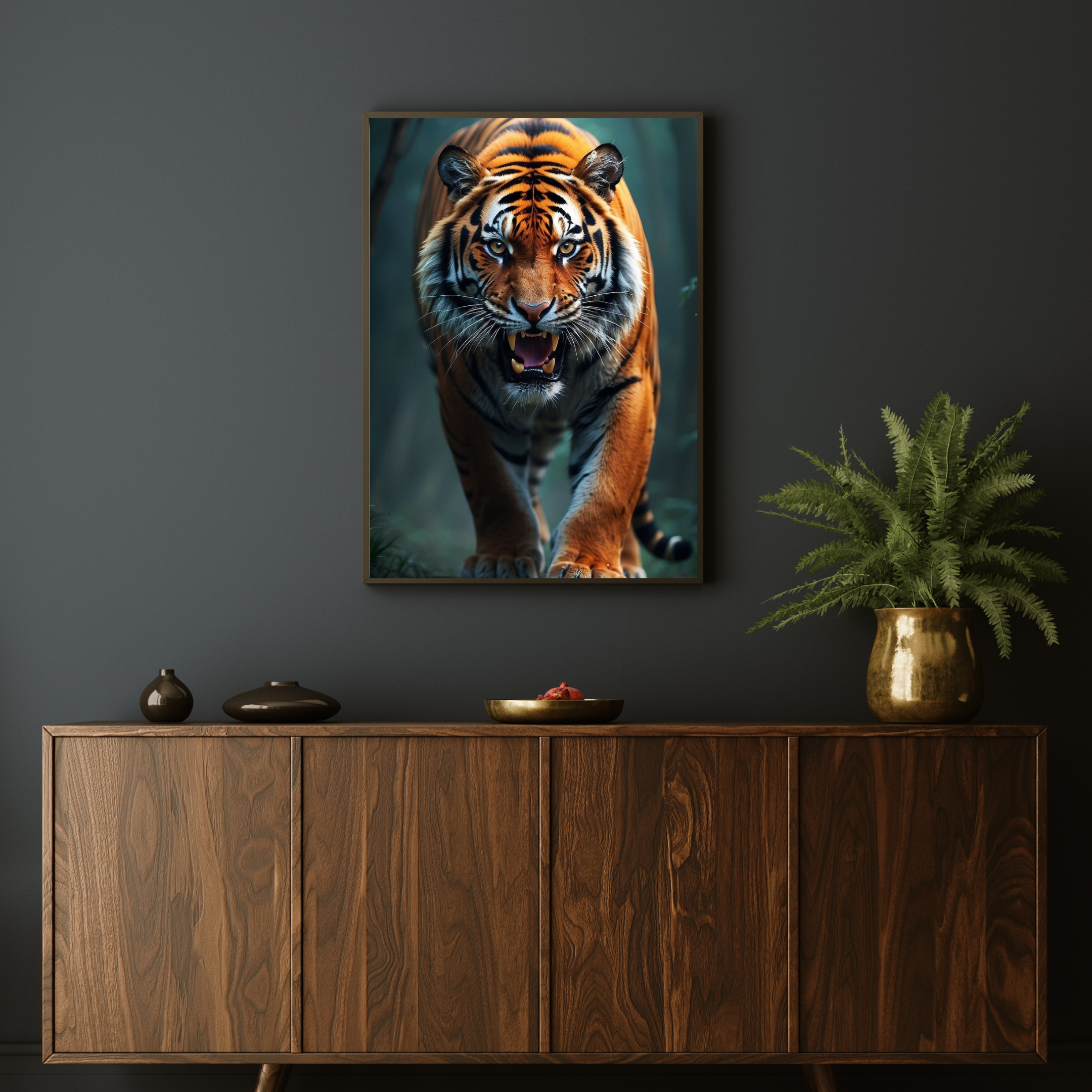 León gruñido con fondo verde - Image 2